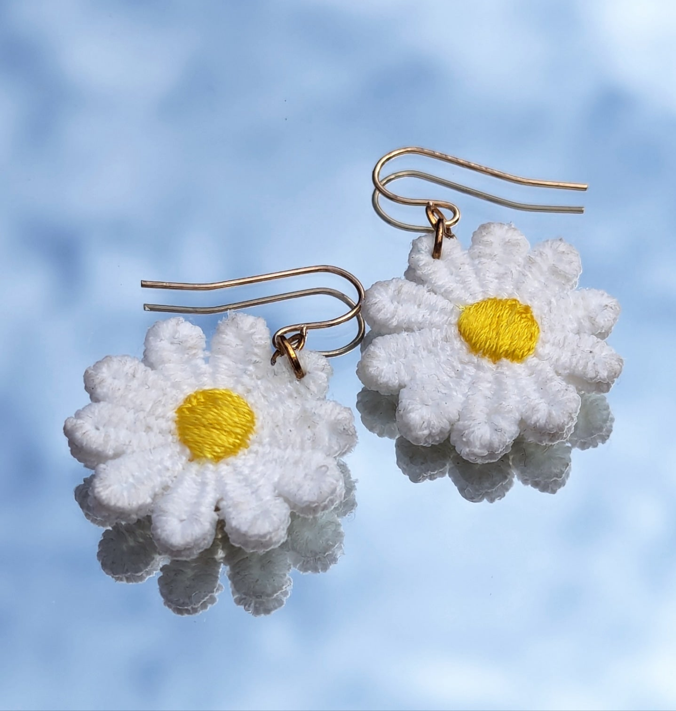 Daisy Lace Earrings | One for Every Mood | Single Colour Pairs