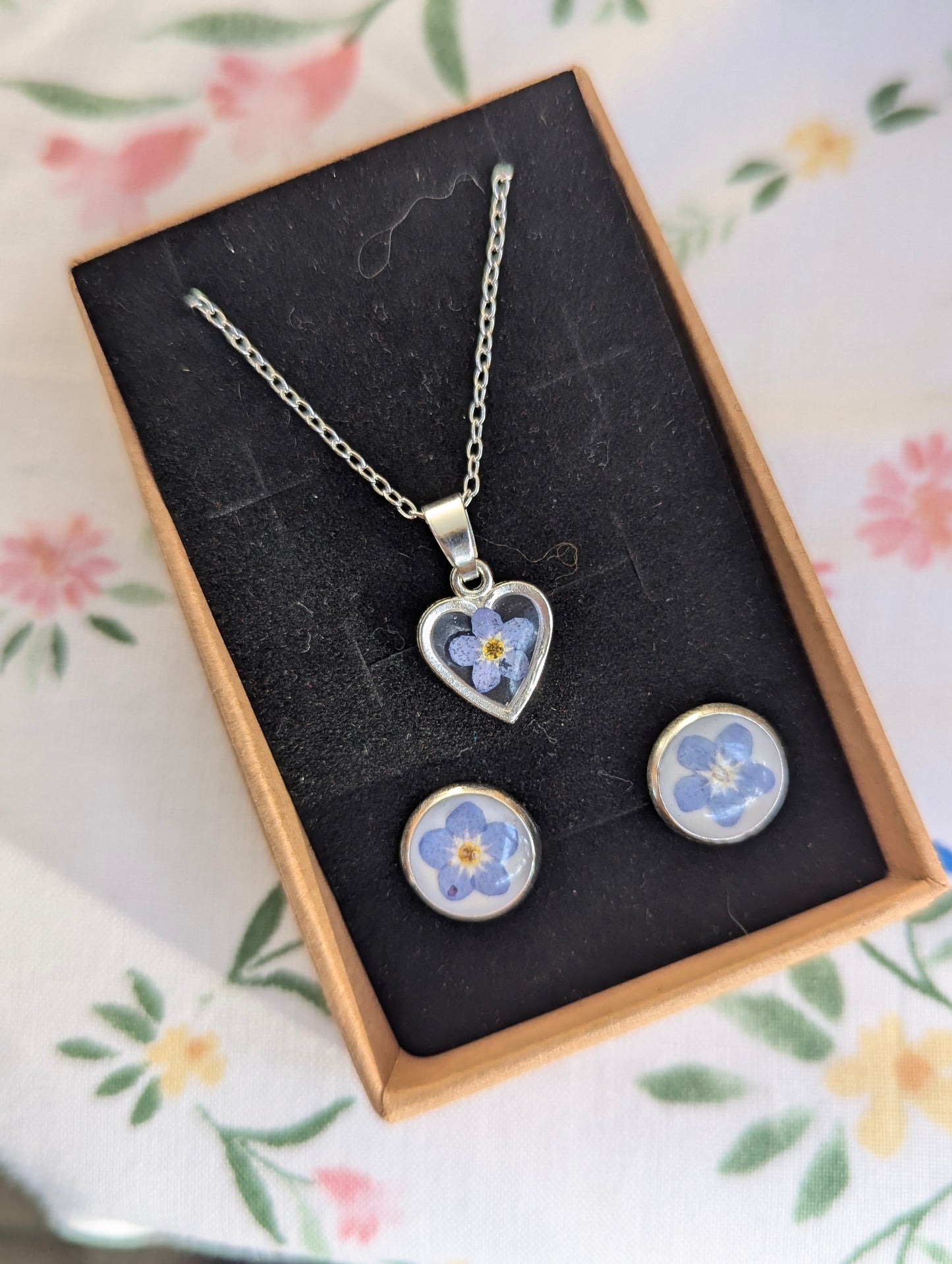 Forget-Me-Not Gift Set | Bezel Tray Studs & Heart Necklace | Made to order